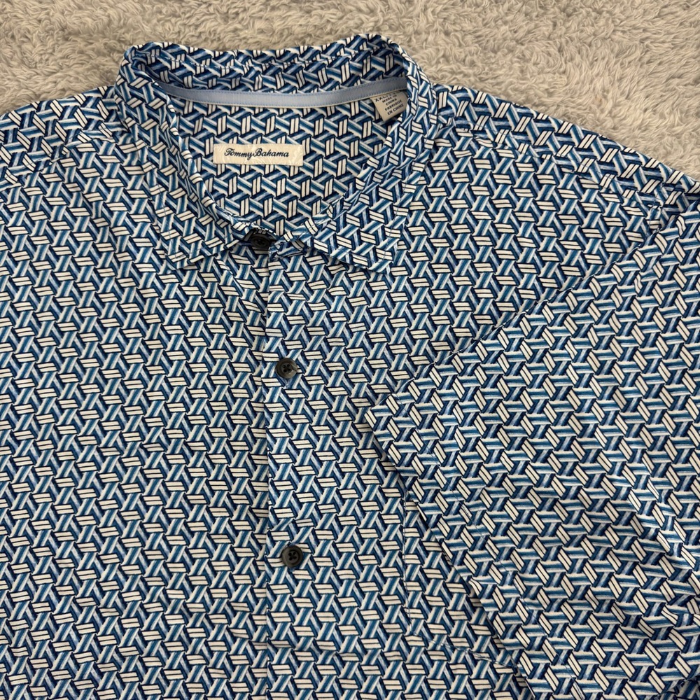 Tommy Bahama‎ Mens XXL Blue White Geometric Rayon Short Sleeve Button Down Shirt